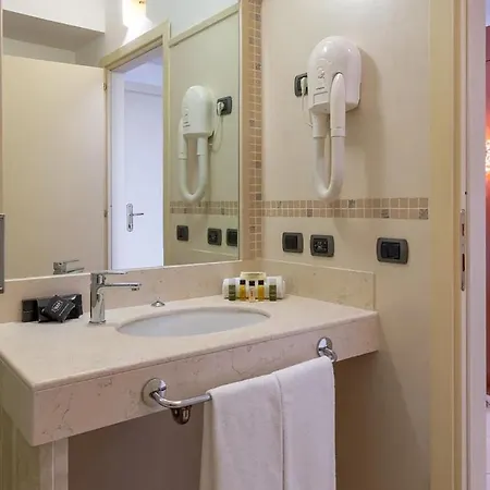 索菲亚大酒店 诺托