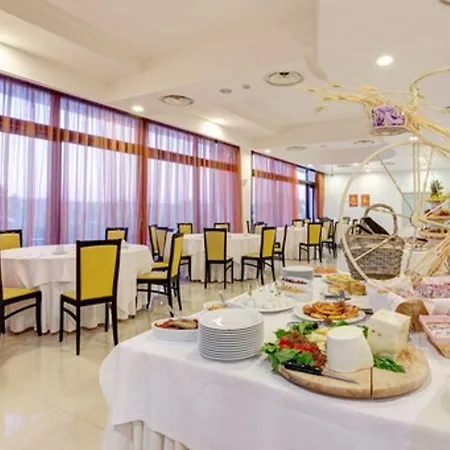 Grand Sofia نوتو