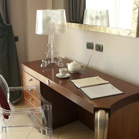 Hotel Grand Sofia 4*