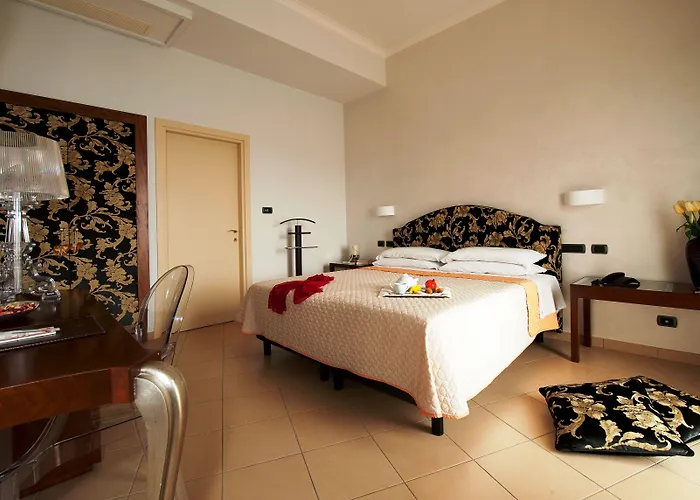 Grand Sofia Hotel 4*